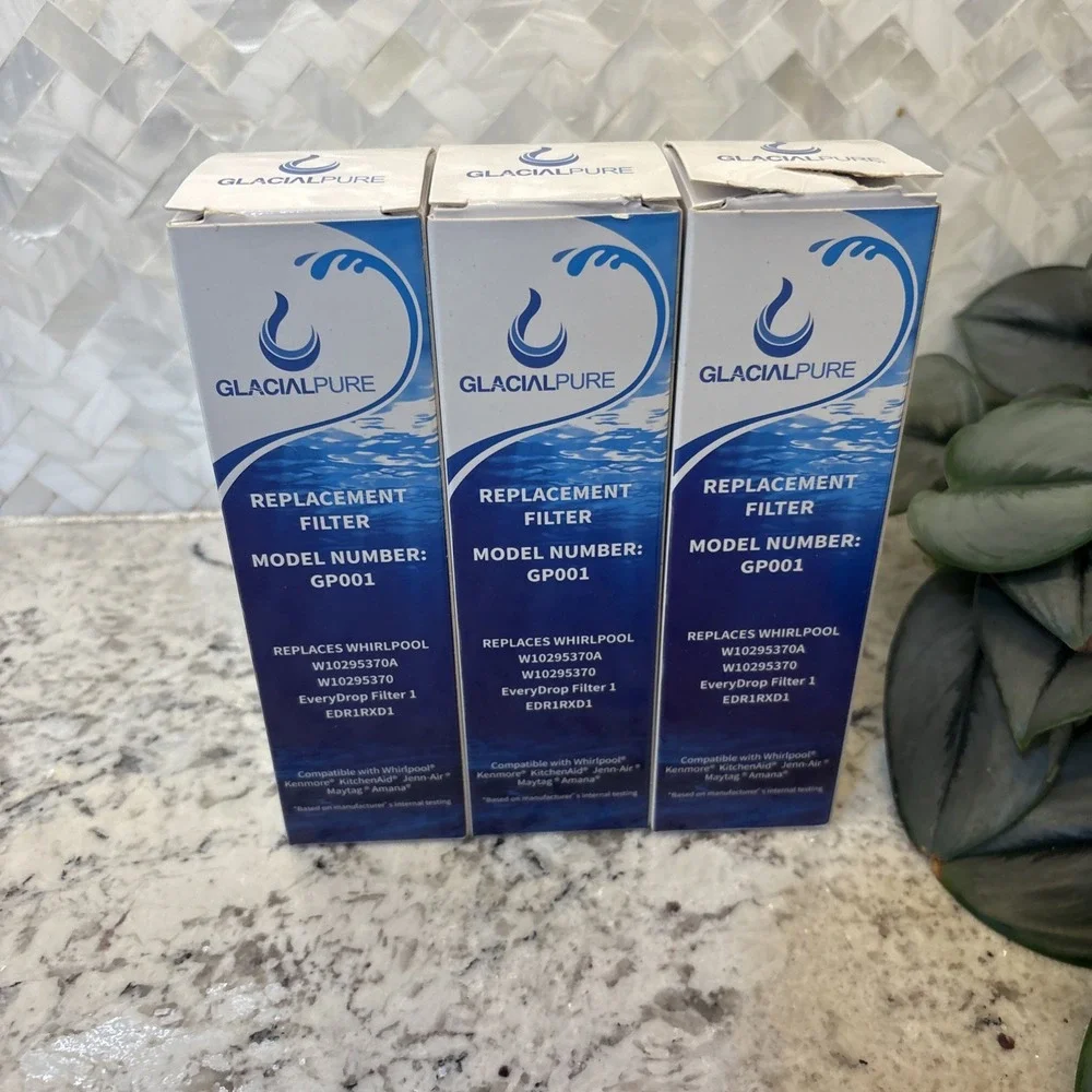 GlacialPure Replacement Refrigerator Water Filters Model GP001 Set of 3